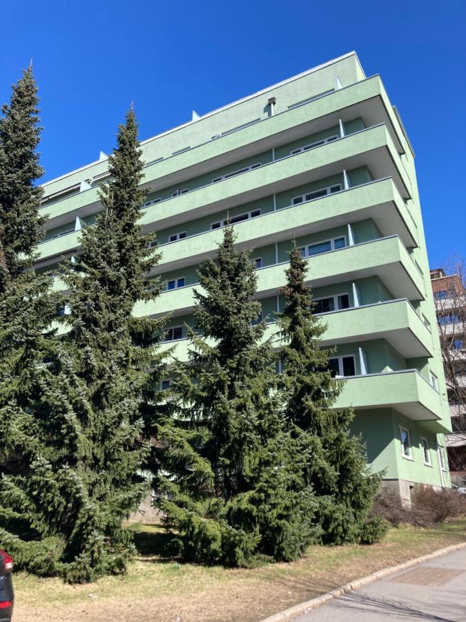 Majorstua, Charming And Modern 2 Bedroom Apartment Oslo Bagian luar foto